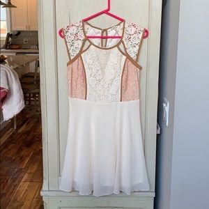 Mystree Dress - Fitted abd Flowy